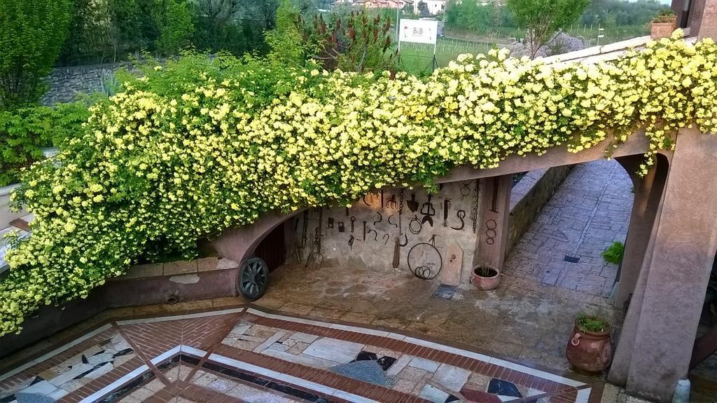 Bed And Breakfast Posserle Паденге-суль-Гарда Экстерьер фото