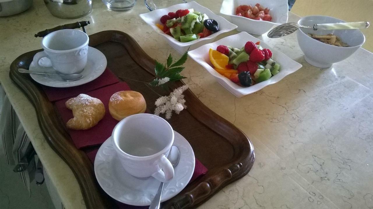 Bed And Breakfast Posserle Паденге-суль-Гарда Экстерьер фото